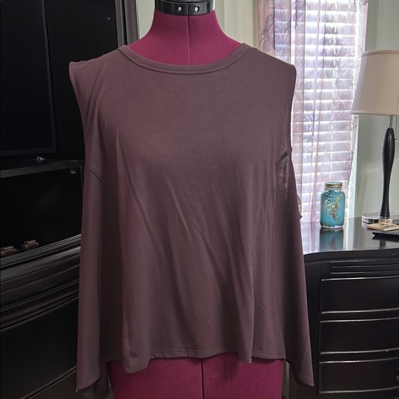 Old Navy Tops - Old Navy 2X Purple Boxy Crop Tank Top